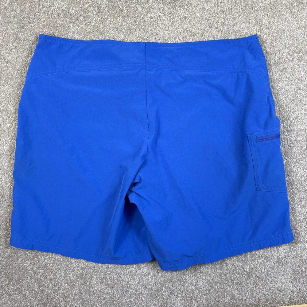 LL Bean Blue Active Shorts Womens 8 UPF 50+ Recycled Stretch Cargo 506397